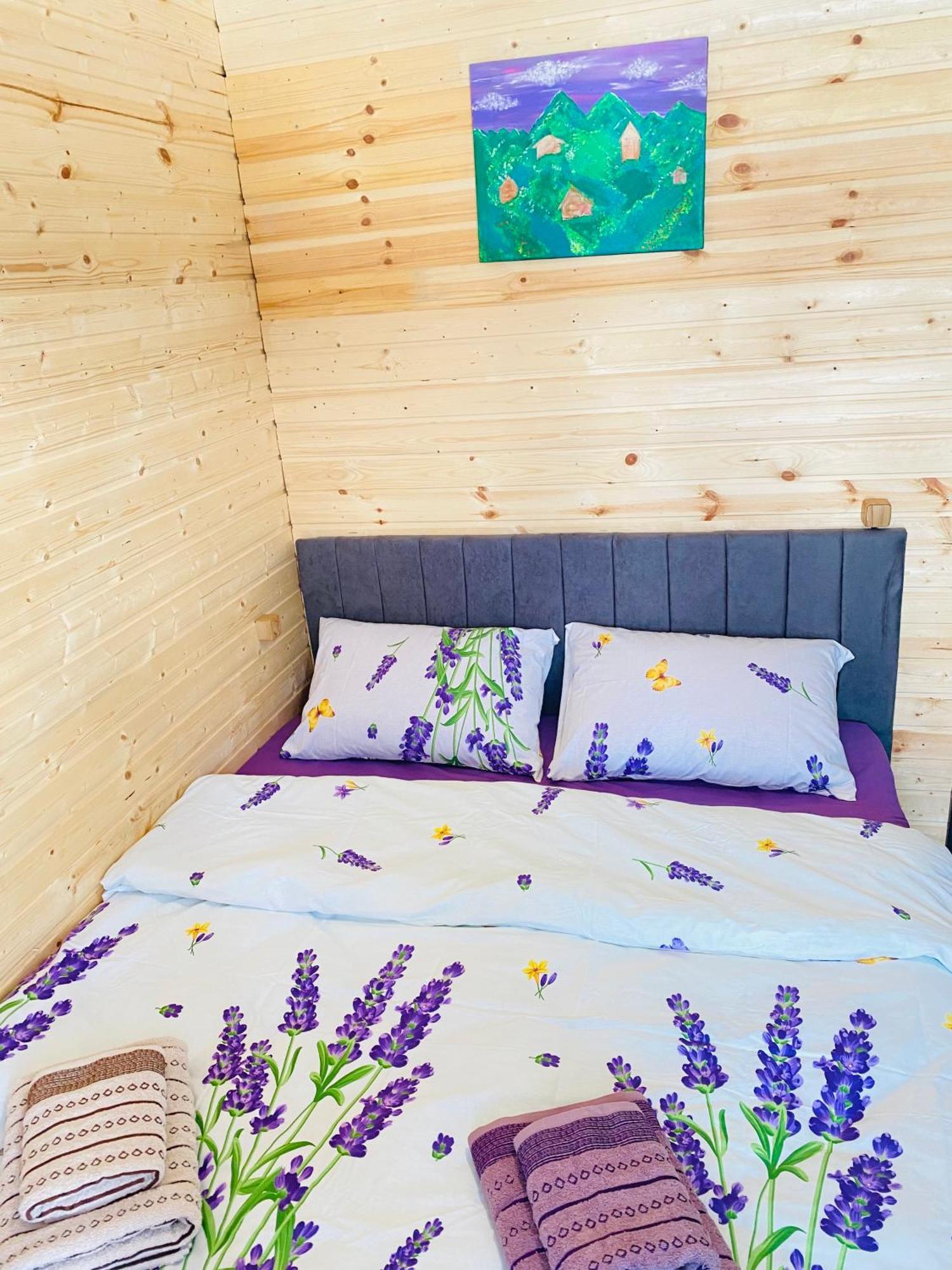 Guesthouse Nene Местія Екстер'єр фото