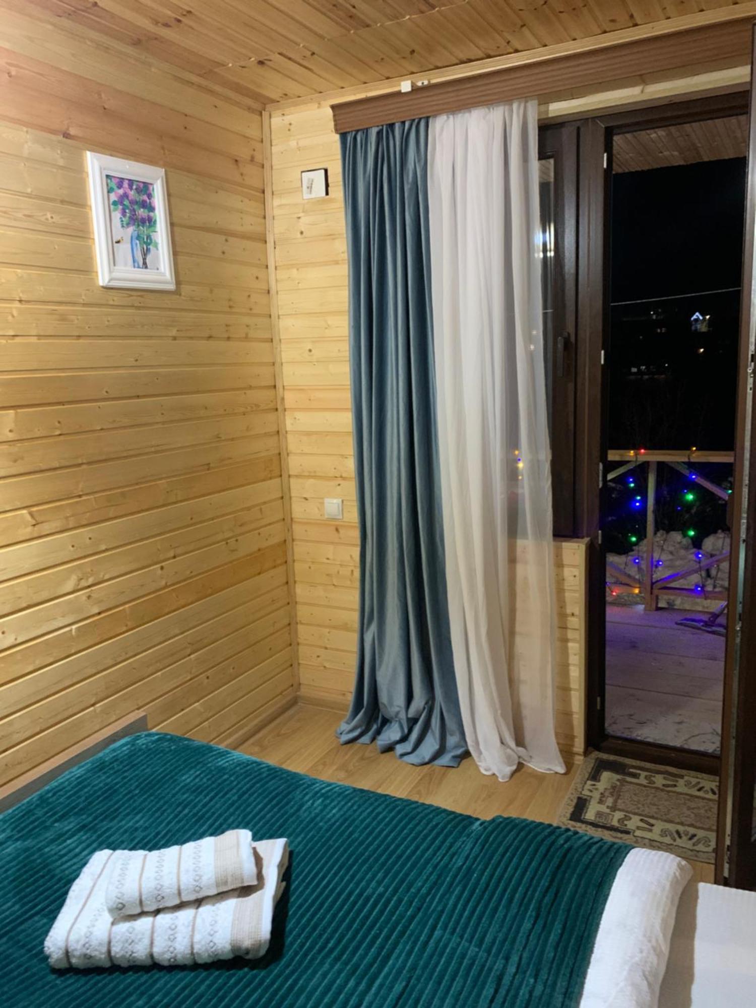 Guesthouse Nene Местія Екстер'єр фото
